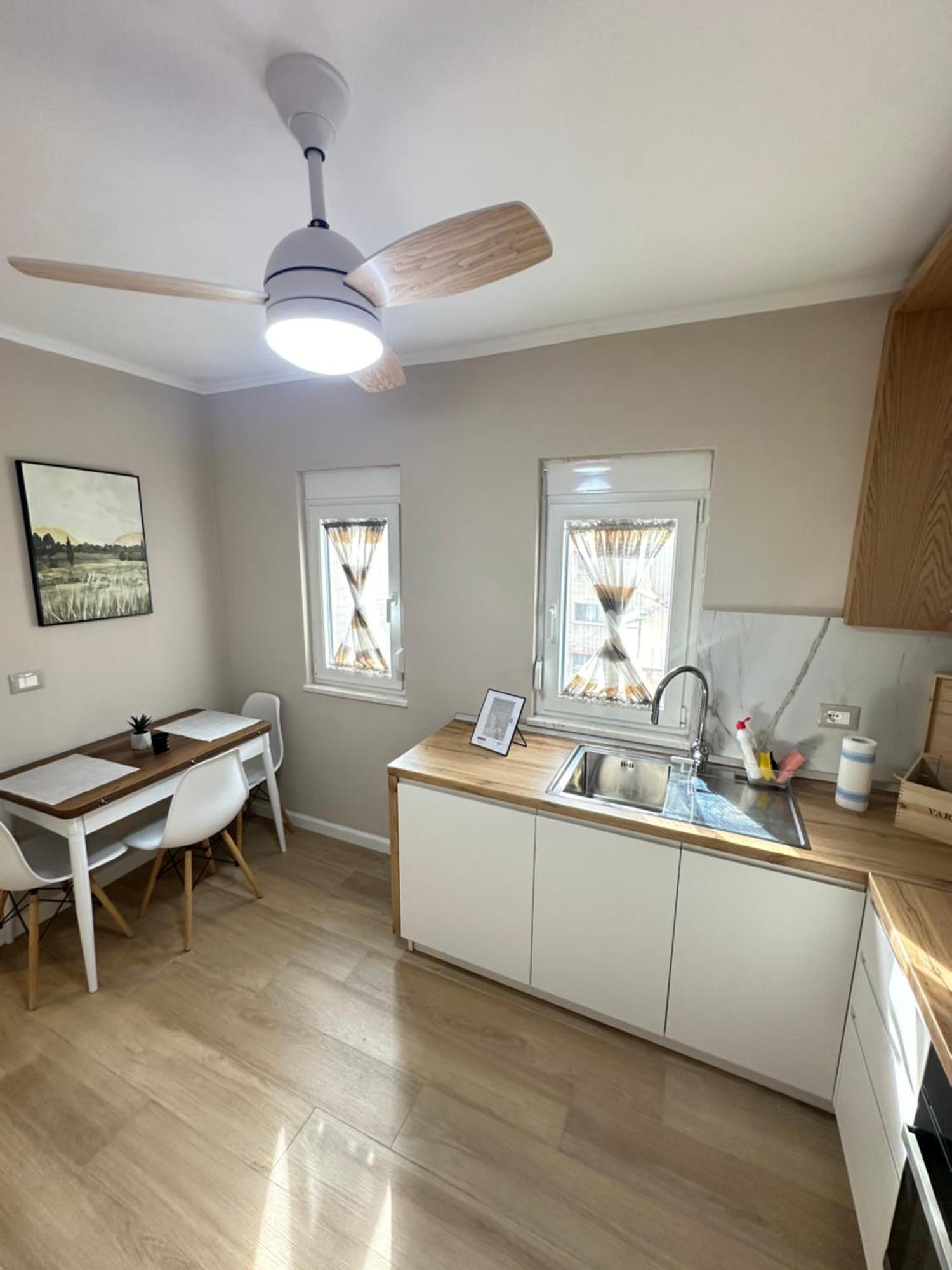 Eja Apartment 3 Tiran Dış mekan fotoğraf